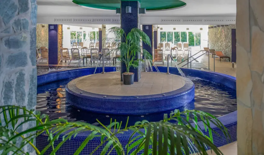 Lifestyle Hotel Mtra Mtrahza - Augusztus 20.