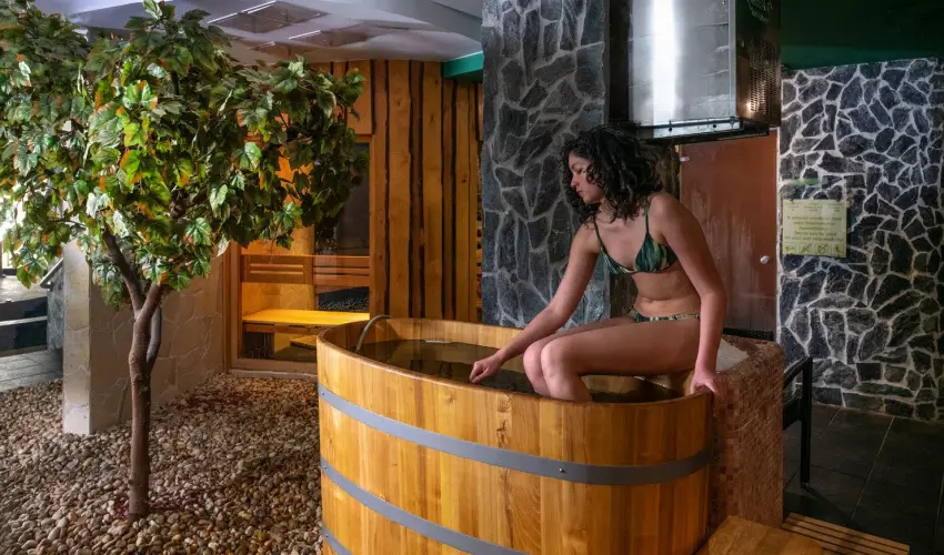 Lifestyle Hotel Mtra Mtrahza - Augusztus 20.