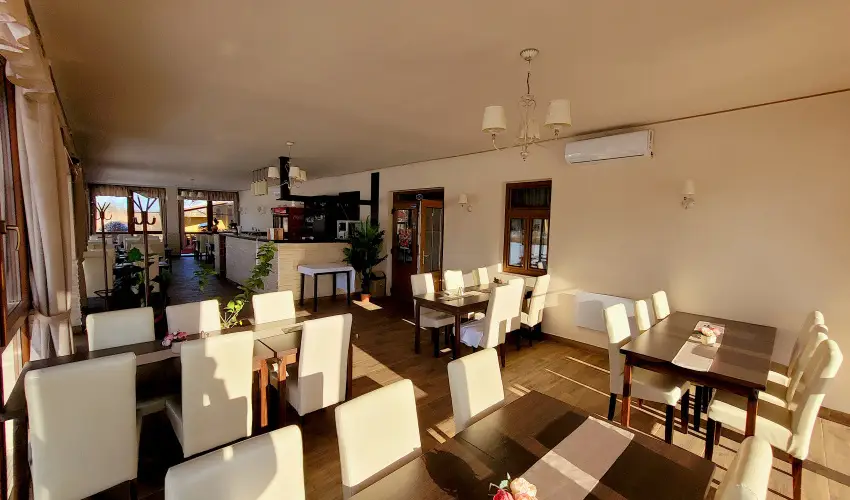 Ligetalja Term�l Hotel Pen�szlek - Augusztus 20. (min. 2 �j)