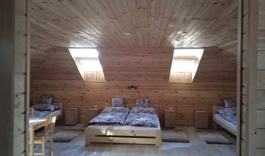 Lilla Apartmanh�zak Szilv�sv�rad - Augusztus 20. (min. 2 �j)