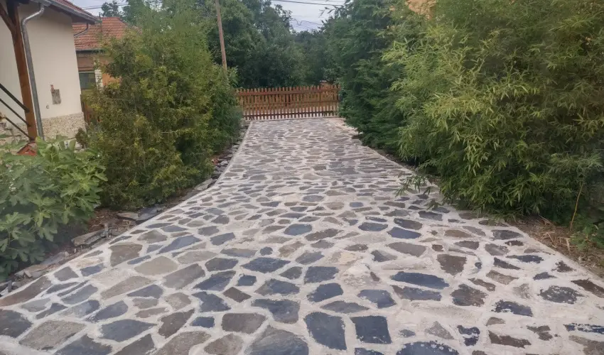 Lilla Apartmanh�zak Szilv�sv�rad - Augusztus 20. (min. 2 �j)