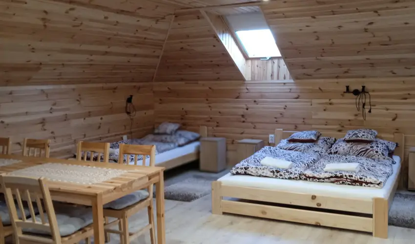 Lilla Apartmanh�zak Szilv�sv�rad - Augusztus 20. (min. 2 �j)