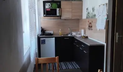 Lilla Apartmanh�zak Szilv�sv�rad