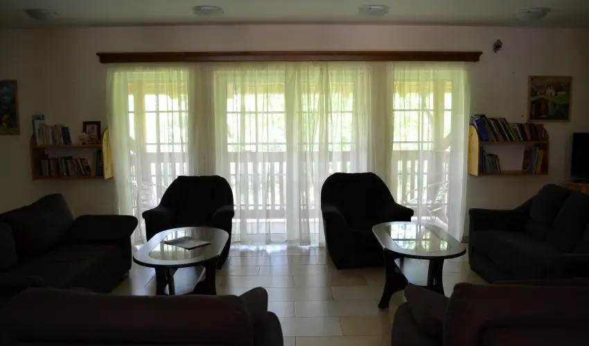Malomkert Hotel Nagyb�rzs�ny - Augusztus 20.