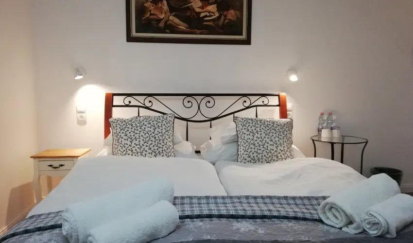 Malom-t Vendghz Tapolca - Augusztus 20.