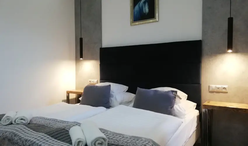 Malom-t Vendghz Tapolca - Augusztus 20.