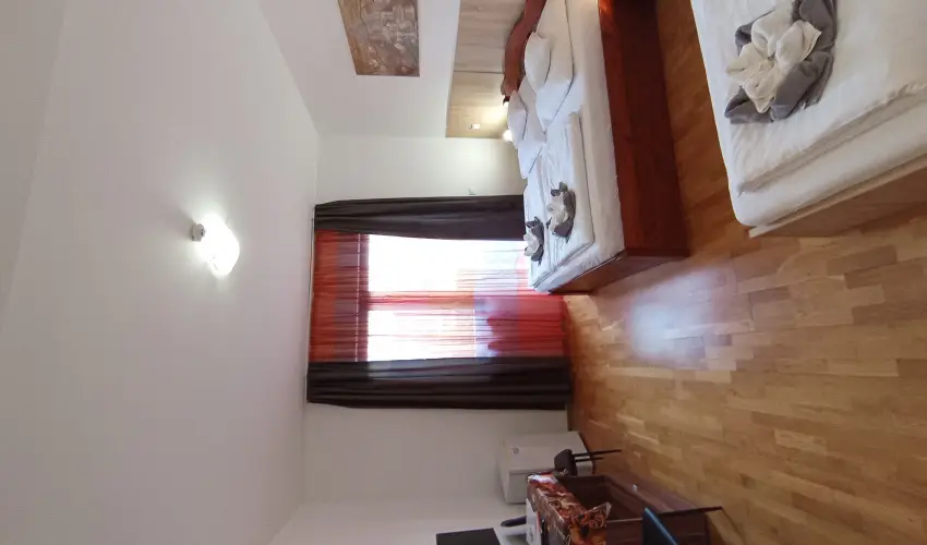 Margar�ta Apartmanh�z Bog�cs - Augusztus 20.