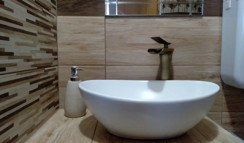 Margar�ta Panzi� S�rospatak - Augusztus 20. (min. 3 �j)