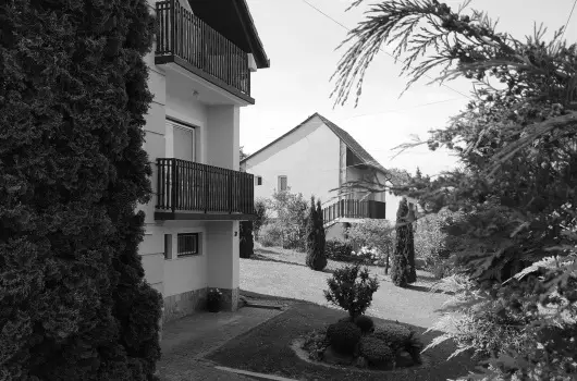 Marika Apartmanok - Augusztus 20. (min. 4 �j)