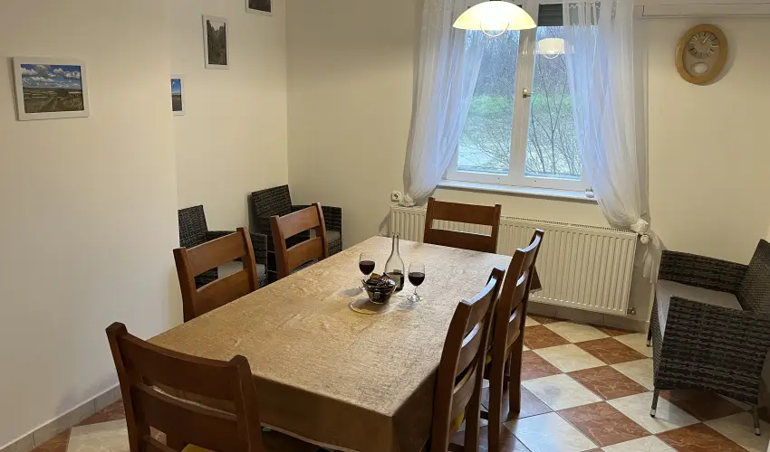 Mrki Vendghz Mrk - Augusztus 20. (min. 2 j)