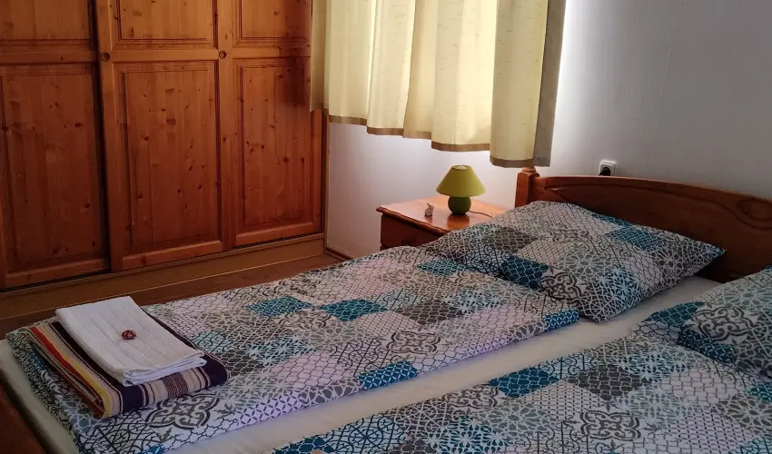 Mrki Vendghz Mrk - Augusztus 20. (min. 2 j)