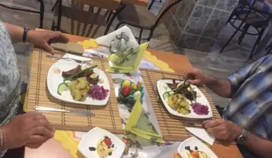 M�rv�ny Panzi� Hajd�szoboszl�