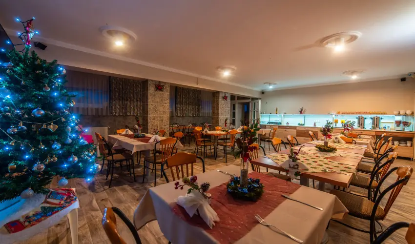 M�rv�ny Panzi� Hajd�szoboszl� - Augusztus 20. (min. 3 �j)