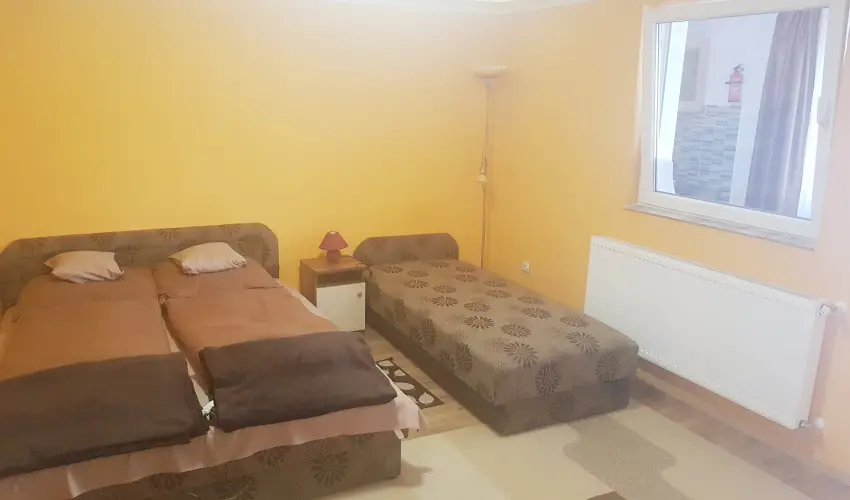 Mary Apartman Hajdszoboszl - Augusztus 20. (min. 4 j)