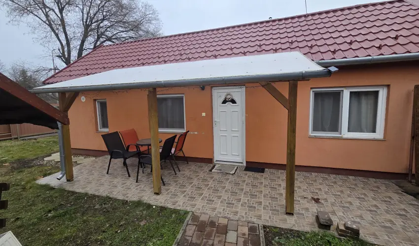 Mary Apartman Hajd�szoboszl� - Augusztus 20. (min. 4 �j)
