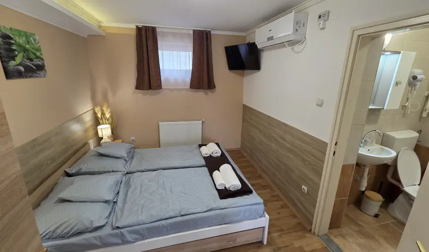 Mary Apartman Hajd�szoboszl� - Augusztus 20. (min. 4 �j)