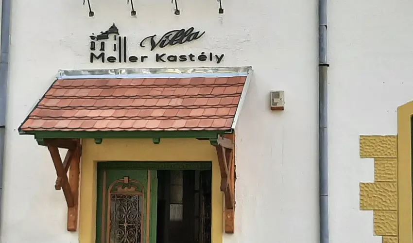 Meller Kast�ly Villa Csurg� - Augusztus 20.