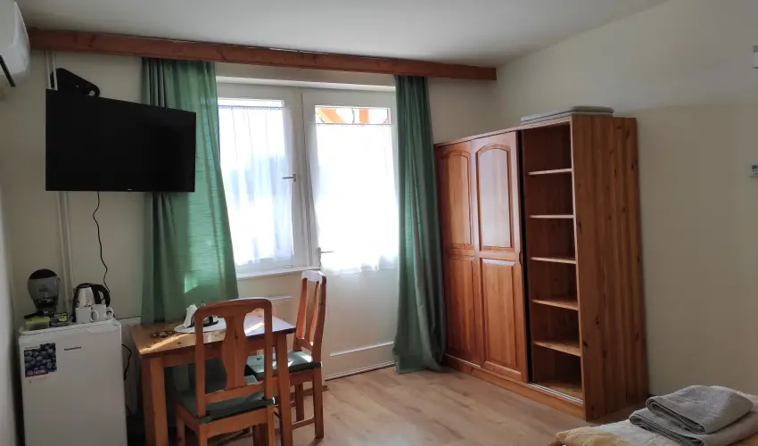 Montana Vendégház Balatonederics - Augusztus 20.