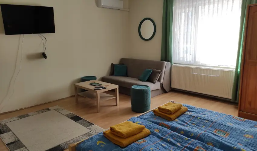 Montana Vendégház Balatonederics - Augusztus 20.