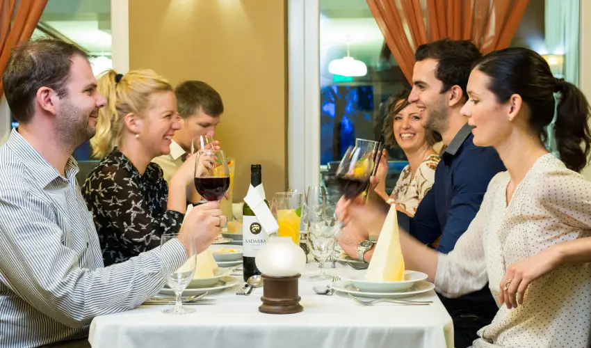 N�das T� Park Hotel Vasad - Augusztus 20. (min. 2 �j)