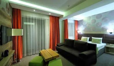 N�das T� Park Hotel Vasad