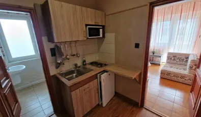 Napsug�r Apartmanh�z Si�fok