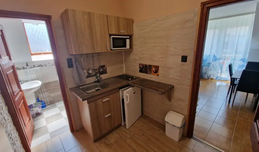 Napsug�r Apartmanh�z Si�fok - Augusztus 20. (min. 5 �j)