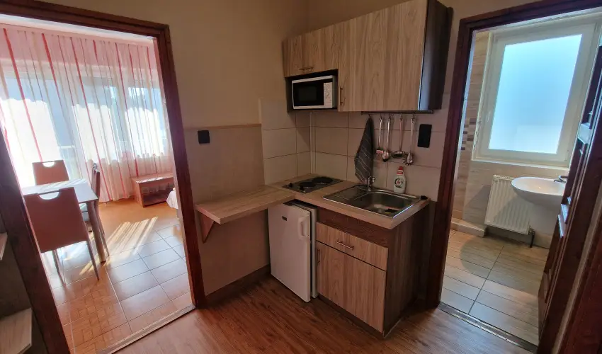 Napsug�r Apartmanh�z Si�fok - Augusztus 20. (min. 5 �j)