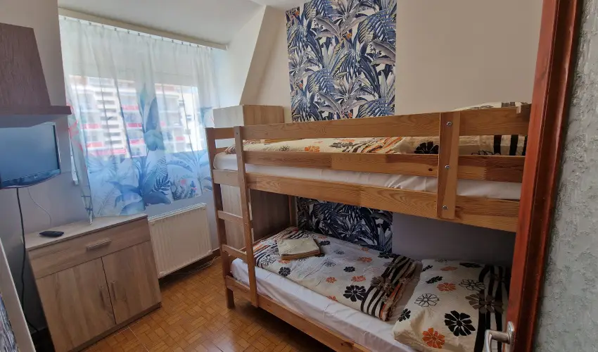 Napsug�r Apartmanh�z Si�fok - Augusztus 20. (min. 5 �j)