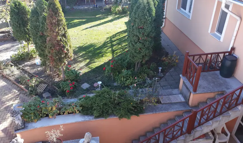 Napsug�r Ken�zy Lux Apartman Vend�gh�zak Hajd�szoboszl� - Augusztus 20. (min. 2 �j)