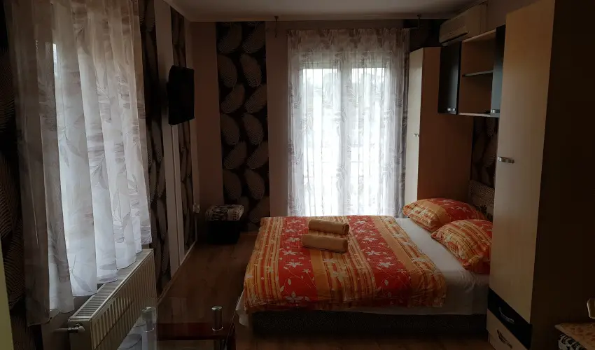 Napsug�r Resort Si�fok - Augusztus 20. (min. 5 �j)