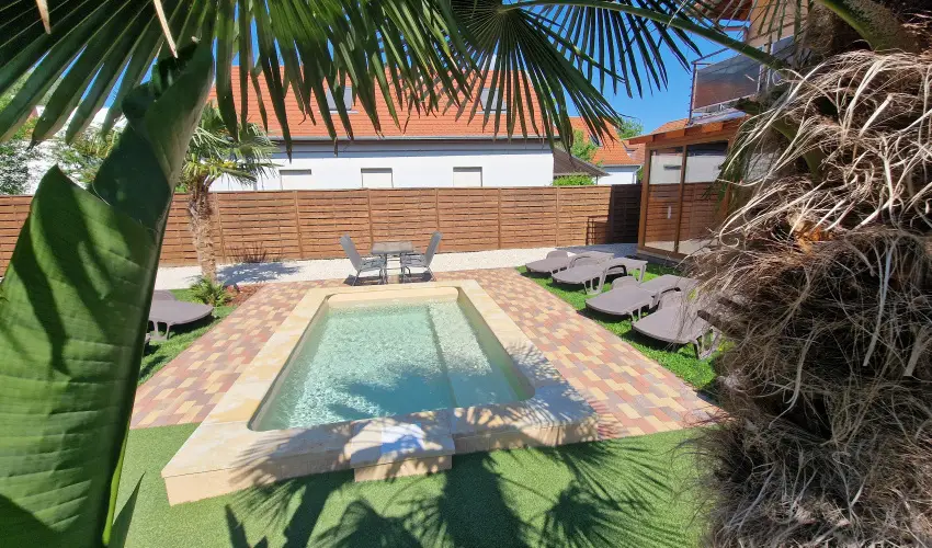 Napsug�r Villa A Si�fok - Augusztus 20. (min. 6 �j)