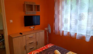 Napsug�r Villa A Si�fok