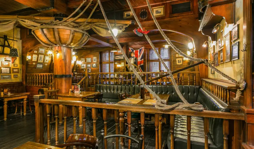 Nelson Hotel Hajd�szoboszl� - Augusztus 20. (min. 2 �j)