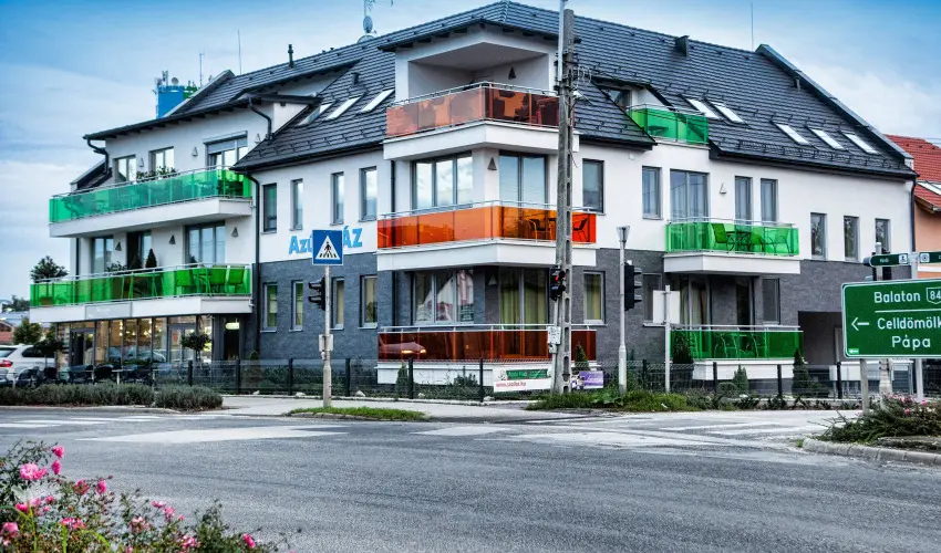 N�meth Apartmanok S�rv�r - Augusztus 20.