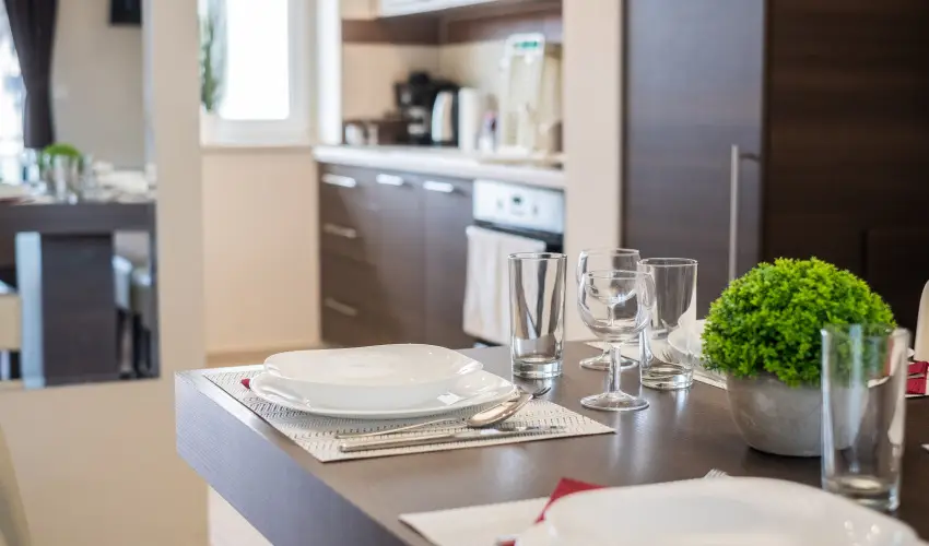 N�meth Apartmanok S�rv�r - Augusztus 20.