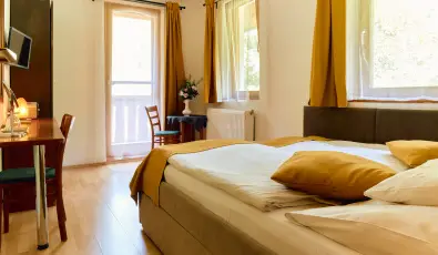 �ko-Park Panzi� Szarvask�