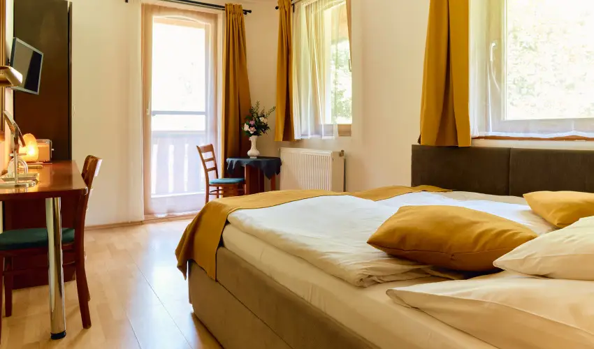 �ko-Park Panzi� Szarvask� - Augusztus 20.