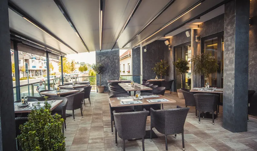 Onyx Luxury Srvr Srvr - Augusztus 20. - teljes elrefizetssel (min. 2 j)