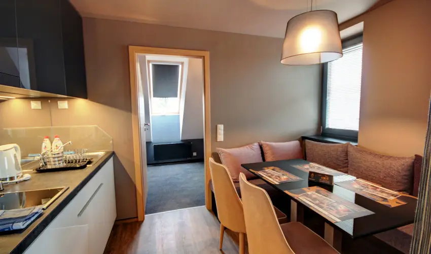 Onyx Luxury Srvr Srvr - Augusztus 20. - teljes elrefizetssel (min. 2 j)