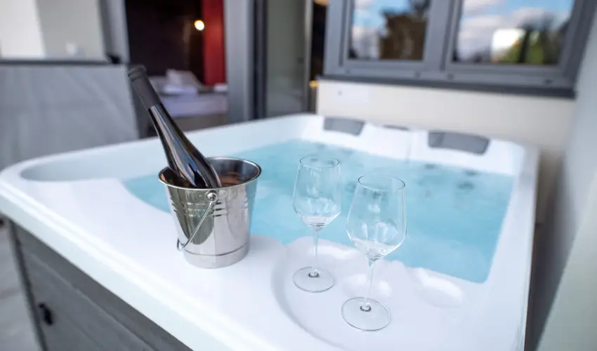 Onyx Luxury Srvr Srvr - Augusztus 20. - teljes elrefizetssel (min. 2 j)