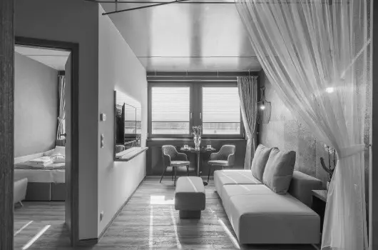 Onyx Luxury Srvr - Augusztus 20. - teljes elrefizetssel (min. 2 j)