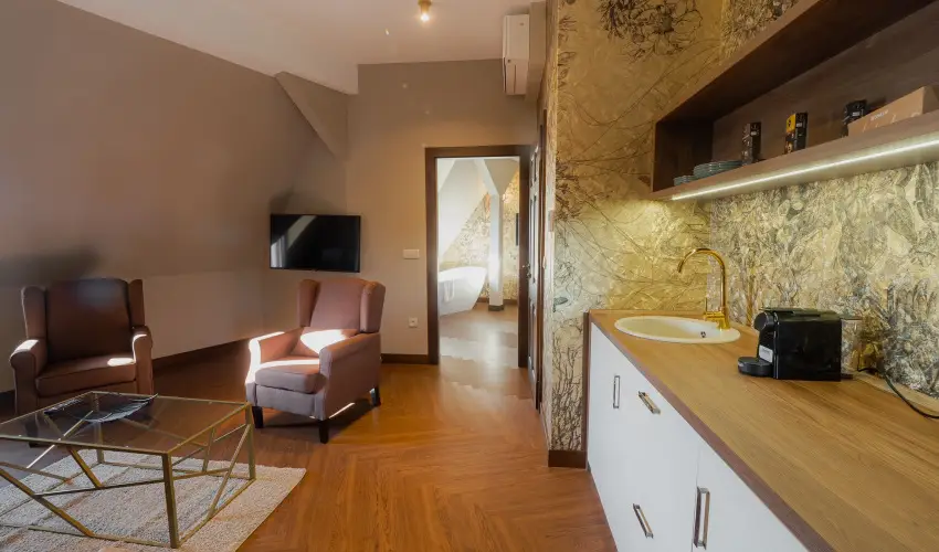 reg Halsz tterem s Fogad Tt - Augusztus 20.