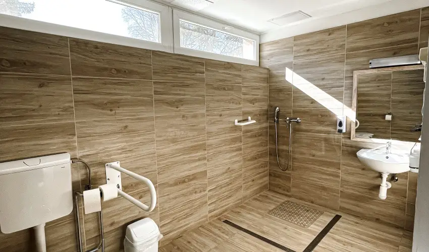 Öreg-tó Hotel Tata - Augusztus 20.