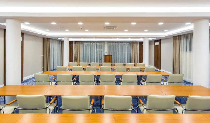 Outlet Hotel Polgr Polgr - Augusztus 20.