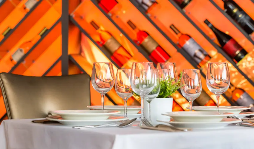 Outlet Hotel Polgr Polgr - Augusztus 20.