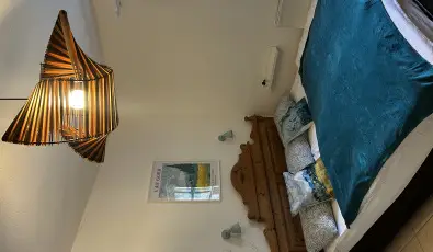 Pal�cliget Vend�gh�z K�tbodony