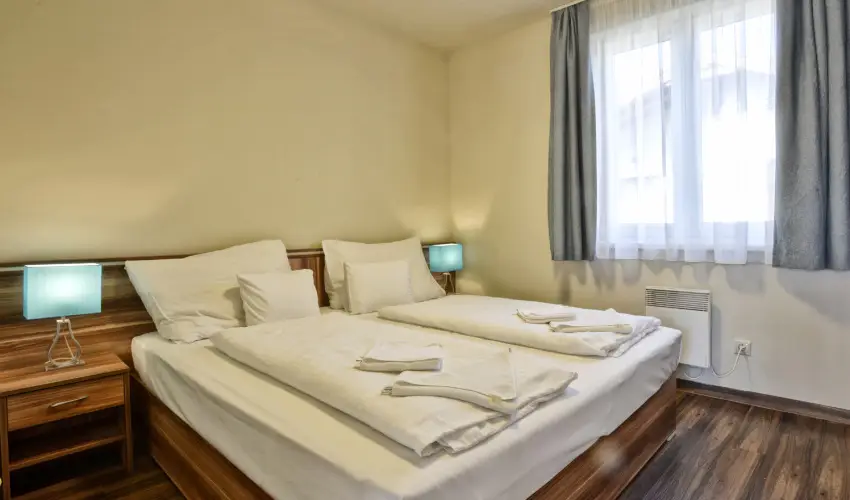 Pandora Zsry Apartmanok Mezkvesd - Augusztus 20. 