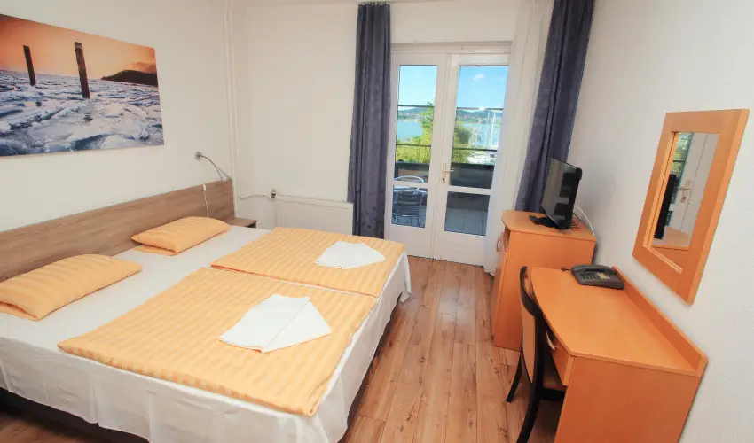 Aquilo Hotel Panoráma Tihany Tihany - Augusztus 20. (min. 2 éj)