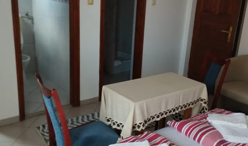 Paprika Vend�gh�z Hark�ny - Augusztus 20. (min. 2 �j)